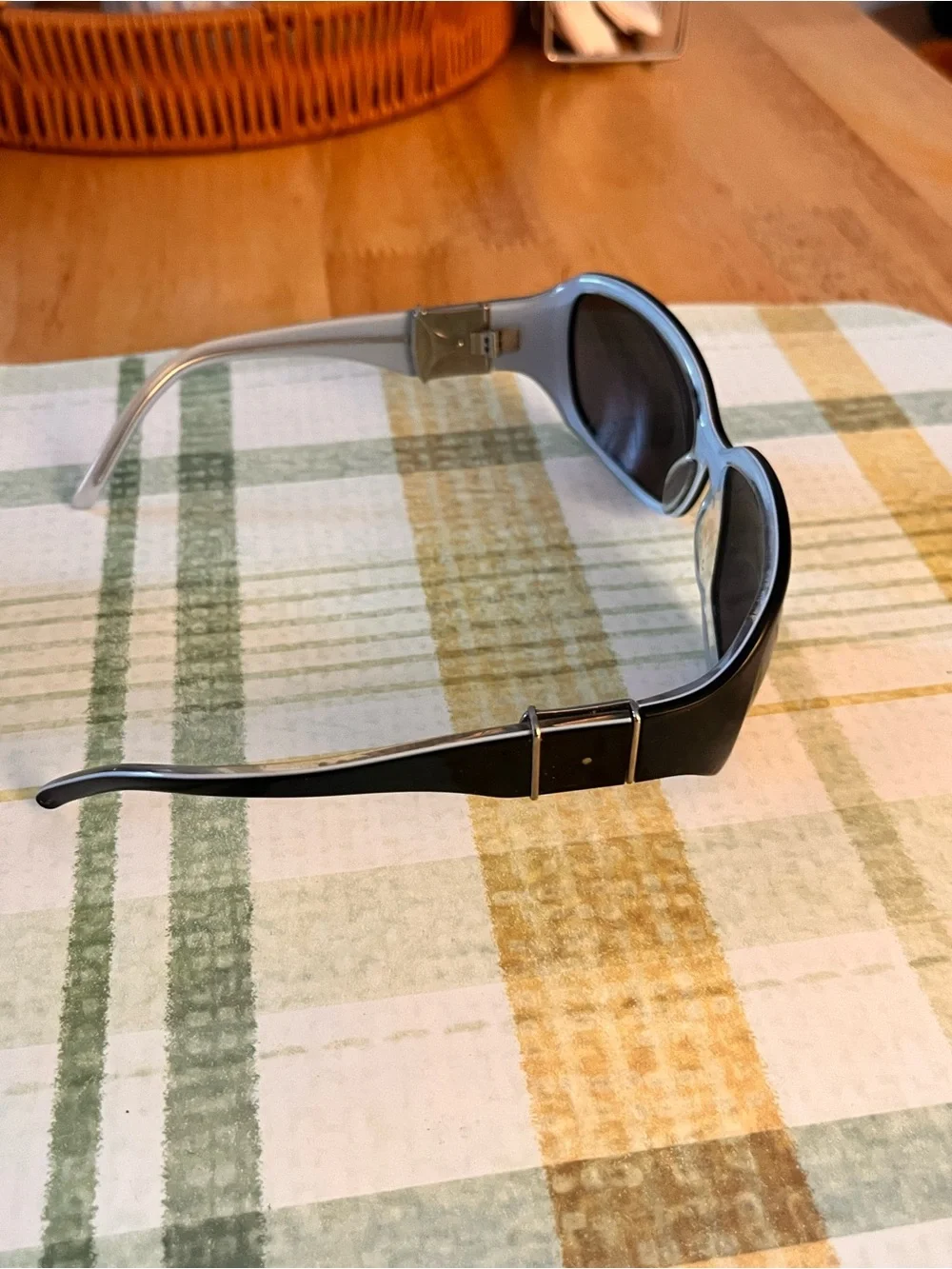 Authentic Robert Marc NYC 572-1  Vintage Sunglasses Black & Baby Blue With Case